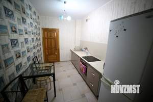 1-к квартира, посуточно, 38м2, 9/22 этаж