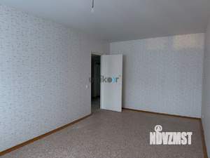 3-к квартира, вторичка, 68м2, 1/15 этаж