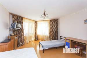 2-к квартира, вторичка, 60м2, 9/9 этаж