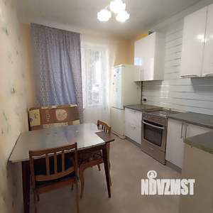 1-к квартира, вторичка, 38м2, 2/18 этаж