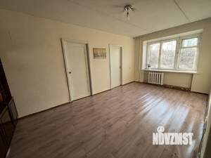 4-к квартира, вторичка, 61м2, 2/5 этаж