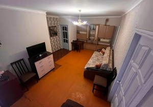 2-к квартира, вторичка, 44м2, 1/5 этаж