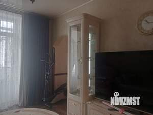 4-к квартира, вторичка, 98м2, 2/4 этаж