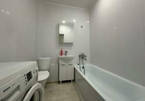 Студия квартира, вторичка, 32м2, 17/32 этаж