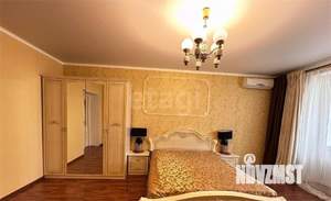2-к квартира, вторичка, 70м2, 3/5 этаж