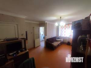 2-к квартира, вторичка, 43м2, 1/5 этаж