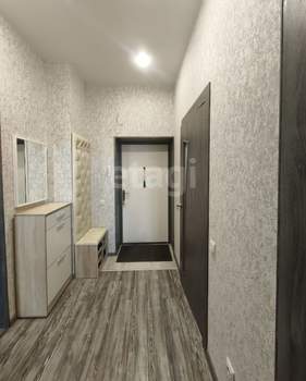 1-к квартира, вторичка, 38м2, 1/8 этаж