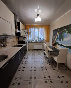 3-к квартира, вторичка, 81м2, 17/25 этаж