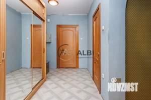 Студия квартира, вторичка, 81м2, 3/6 этаж