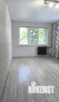 2-к квартира, вторичка, 43м2, 1/5 этаж