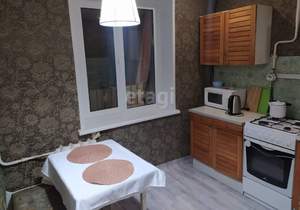 2-к квартира, вторичка, 58м2, 1/9 этаж