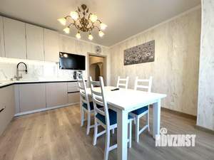 3-к квартира, вторичка, 125м2, 10/15 этаж