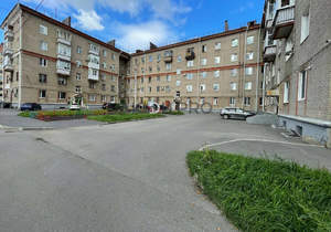 4-к квартира, вторичка, 97м2, 5/5 этаж