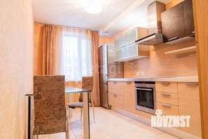 2-к квартира, вторичка, 76м2, 4/7 этаж