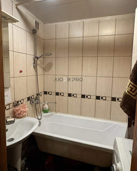 2-к квартира, вторичка, 44м2, 4/9 этаж