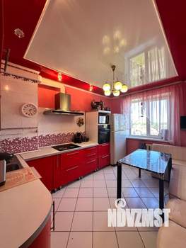 2-к квартира, вторичка, 63м2, 7/12 этаж