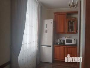 4-к квартира, вторичка, 98м2, 2/4 этаж