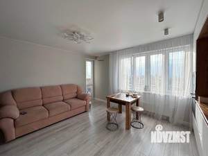 3-к квартира, вторичка, 55м2, 23/27 этаж