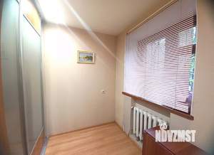 2-к квартира, вторичка, 41м2, 1/5 этаж