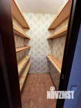 3-к квартира, вторичка, 70м2, 9/9 этаж