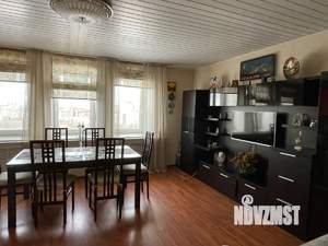 4-к квартира, вторичка, 143м2, 8/8 этаж