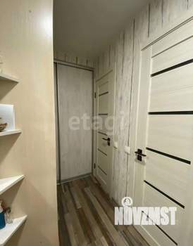 3-к квартира, вторичка, 58м2, 8/9 этаж
