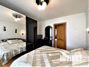 3-к квартира, вторичка, 82м2, 10/10 этаж