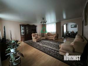 5-к квартира, вторичка, 125м2, 1/1 этаж