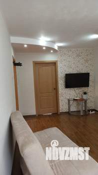 3-к квартира, вторичка, 63м2, 1/9 этаж