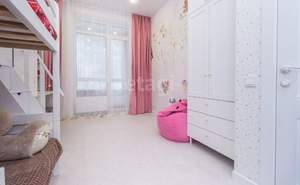 3-к квартира, вторичка, 76м2, 1/8 этаж