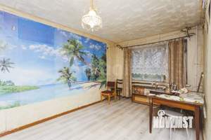 2-к квартира, вторичка, 42м2, 1/3 этаж