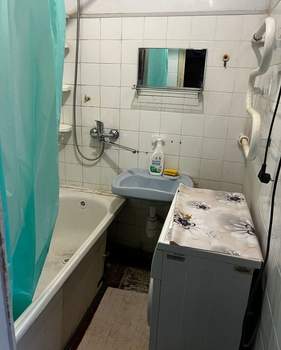 3-к квартира, вторичка, 63м2, 7/9 этаж