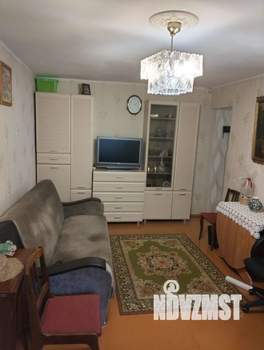 2-к квартира, вторичка, 45м2, 1/4 этаж