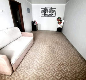 2-к квартира, вторичка, 45м2, 1/9 этаж
