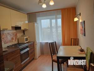 3-к квартира, вторичка, 81м2, 6/9 этаж