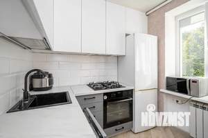 2-к квартира, вторичка, 42м2, 4/5 этаж