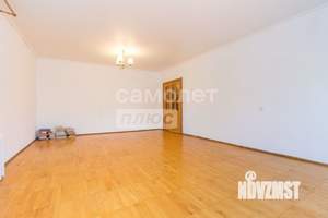 4-к квартира, вторичка, 130м2, 2/14 этаж