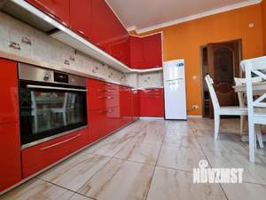 3-к квартира, вторичка, 100м2, 7/10 этаж