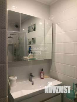 3-к квартира, вторичка, 61м2, 1/9 этаж