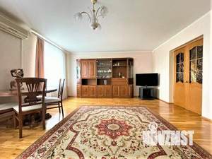 3-к квартира, вторичка, 82м2, 10/10 этаж