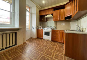 4-к квартира, вторичка, 97м2, 5/5 этаж