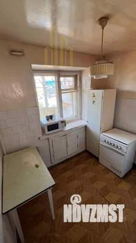 2-к квартира, вторичка, 44м2, 5/5 этаж