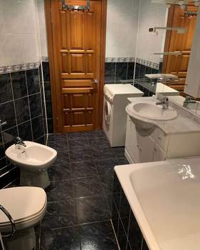 3-к квартира, вторичка, 80м2, 9/10 этаж