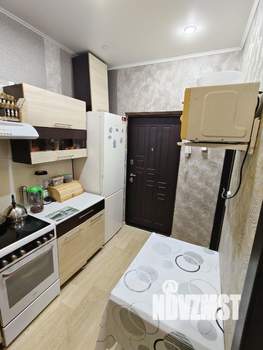 2-к квартира, вторичка, 32м2, 1/3 этаж