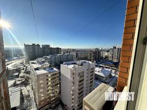 4-к квартира, вторичка, 130м2, 14/16 этаж