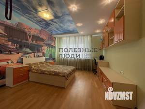 4-к квартира, вторичка, 136м2, 7/13 этаж