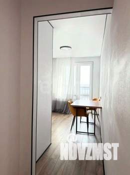 1-к квартира, вторичка, 42м2, 23/25 этаж