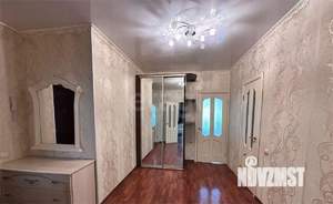 2-к квартира, вторичка, 70м2, 3/5 этаж