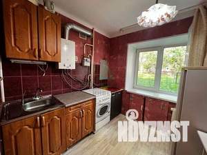 2-к квартира, вторичка, 46м2, 1/4 этаж