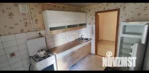 2-к квартира, вторичка, 52м2, 1/10 этаж
